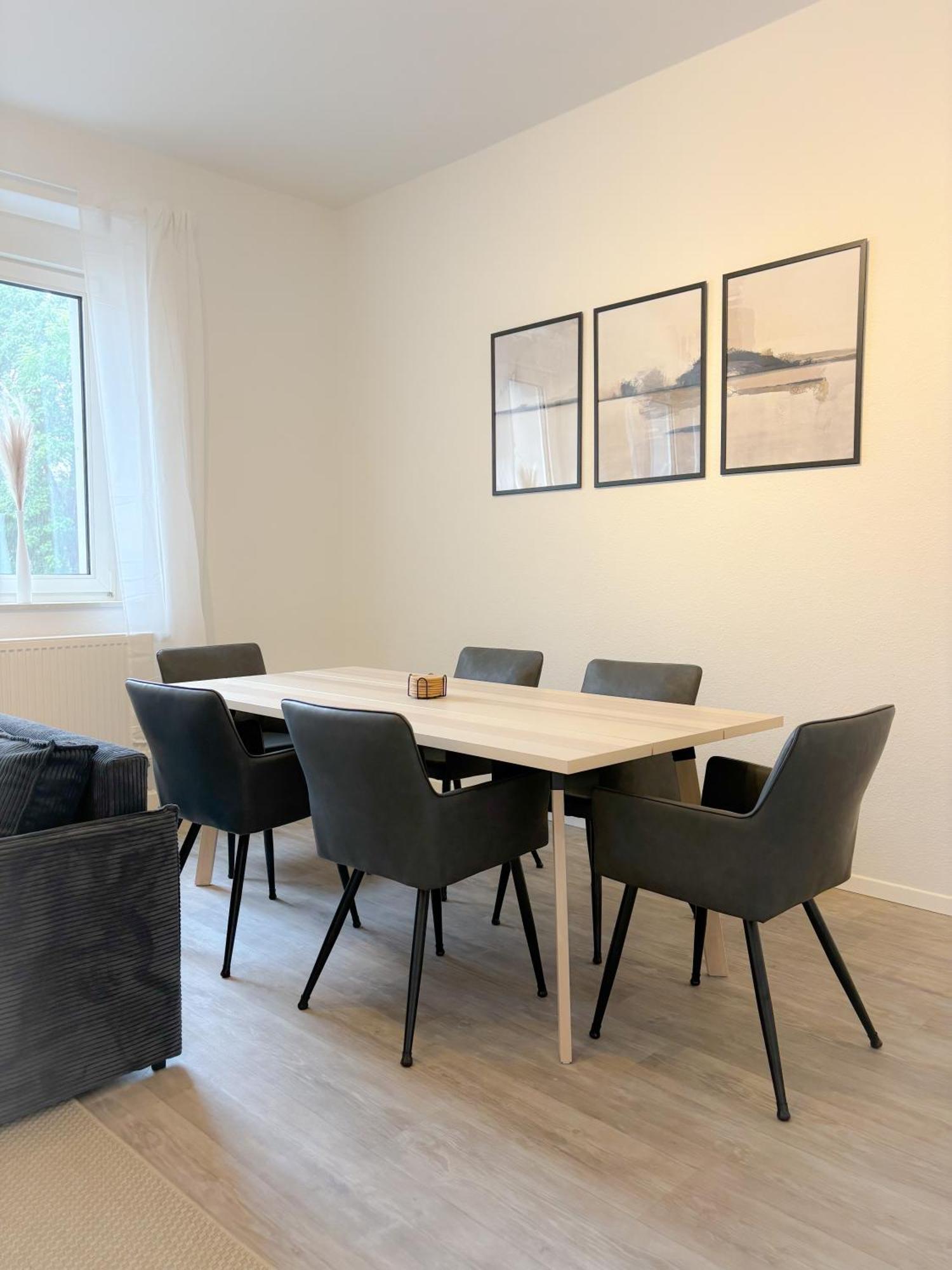 Helles City Apartment Fuer Familien & Gruppen Ной-Улм Екстериор снимка
